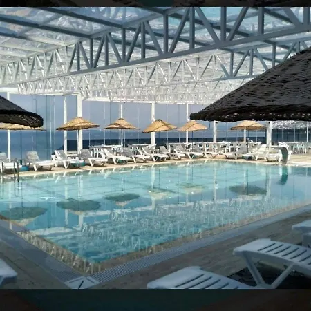 Beachfront Duplex 3-br In Pelitkoey, Access * Ören