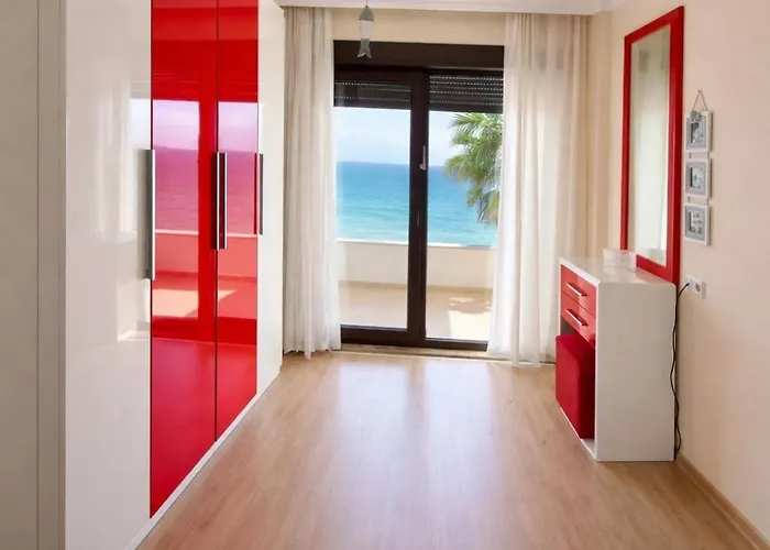 Beachfront Duplex 3-br In Pelitkoey, Access 别墅 *