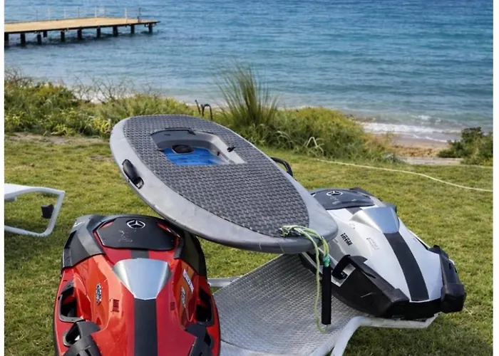 别墅 Beachfront Duplex 3-br In Pelitkoey, Access