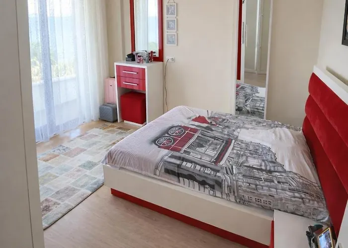 Beachfront Duplex 3-br In Pelitkoey, Access * Ören