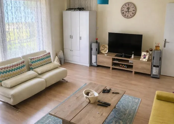 Beachfront Duplex 3-br In Pelitkoey, Access 别墅 *